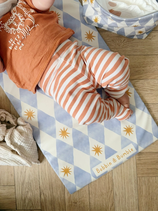 Harlequin Travel Changing Mat - Image 2